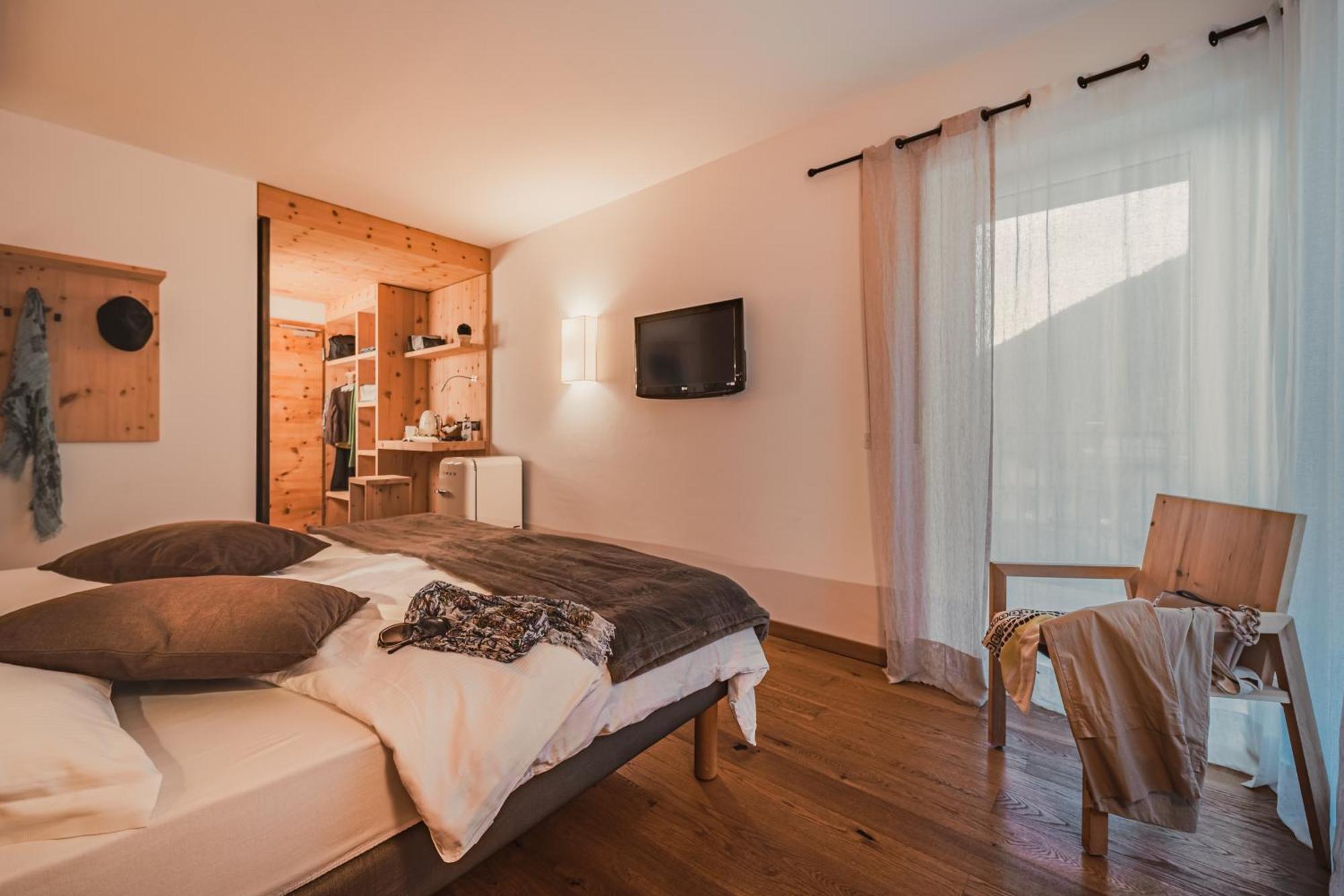 Cristallo Sport & Wellness Hotel Levico Terme Pokoj fotografie
