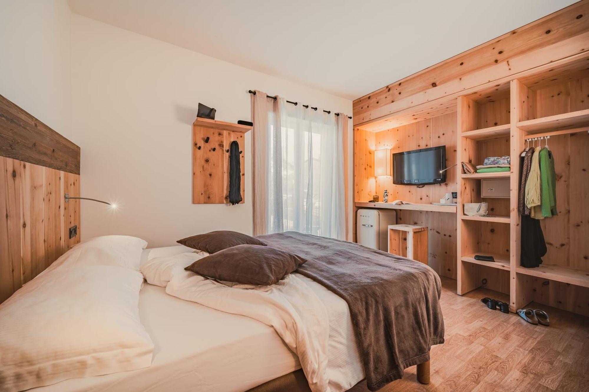 Cristallo Sport & Wellness Hotel Levico Terme Pokoj fotografie