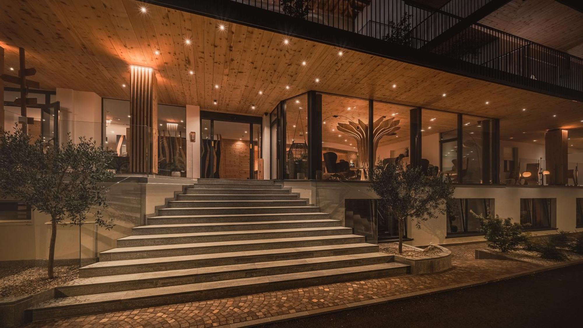 Cristallo Sport & Wellness Hotel Levico Terme Exteriér fotografie